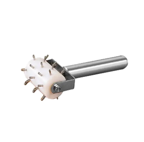 2.75-Inch Aluminum-Handled Roller Dough Docker For Small-Batch Prep 1