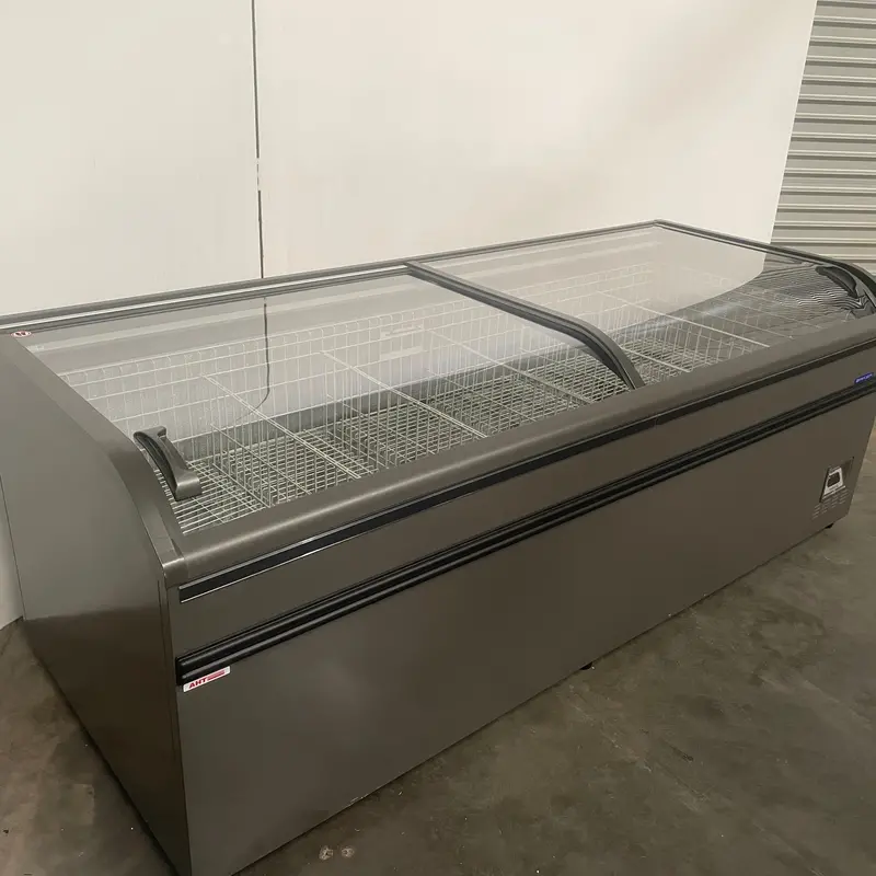 Aht Athen Xl 250 Glass-Door Display Freezer – 790676 1