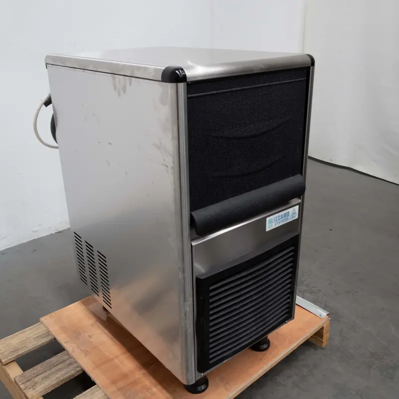 Blizzard Sn-25C Commercial Cube Ice Maker – 881606 1