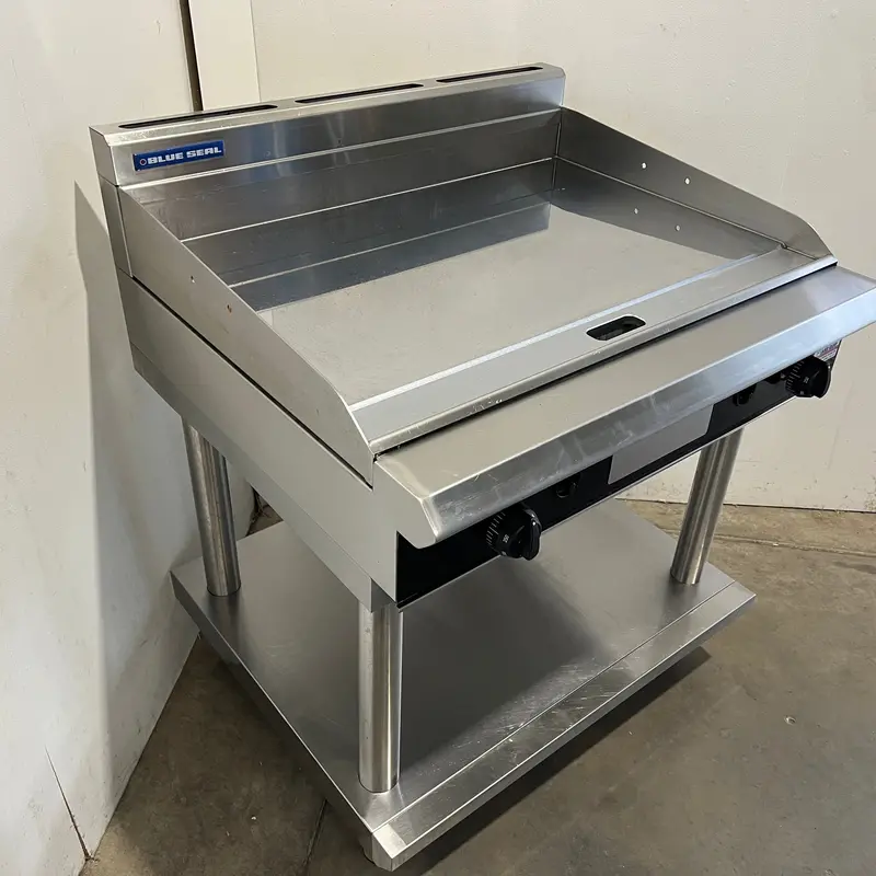 Blue Seal Gp516-Ls Heavy-Duty Flat Top Griddle – Stainless Steel (828544) 1