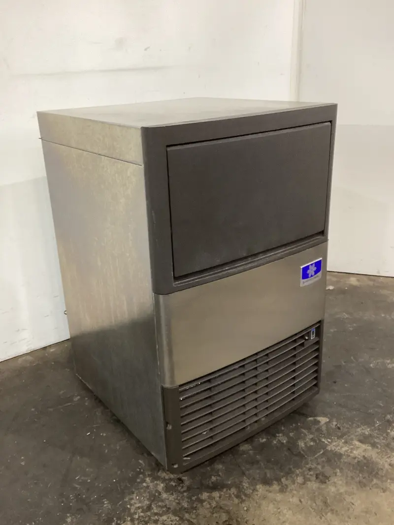 Manitowoc Ude0080A High-Capacity Ice Machine – Unit 820337 1
