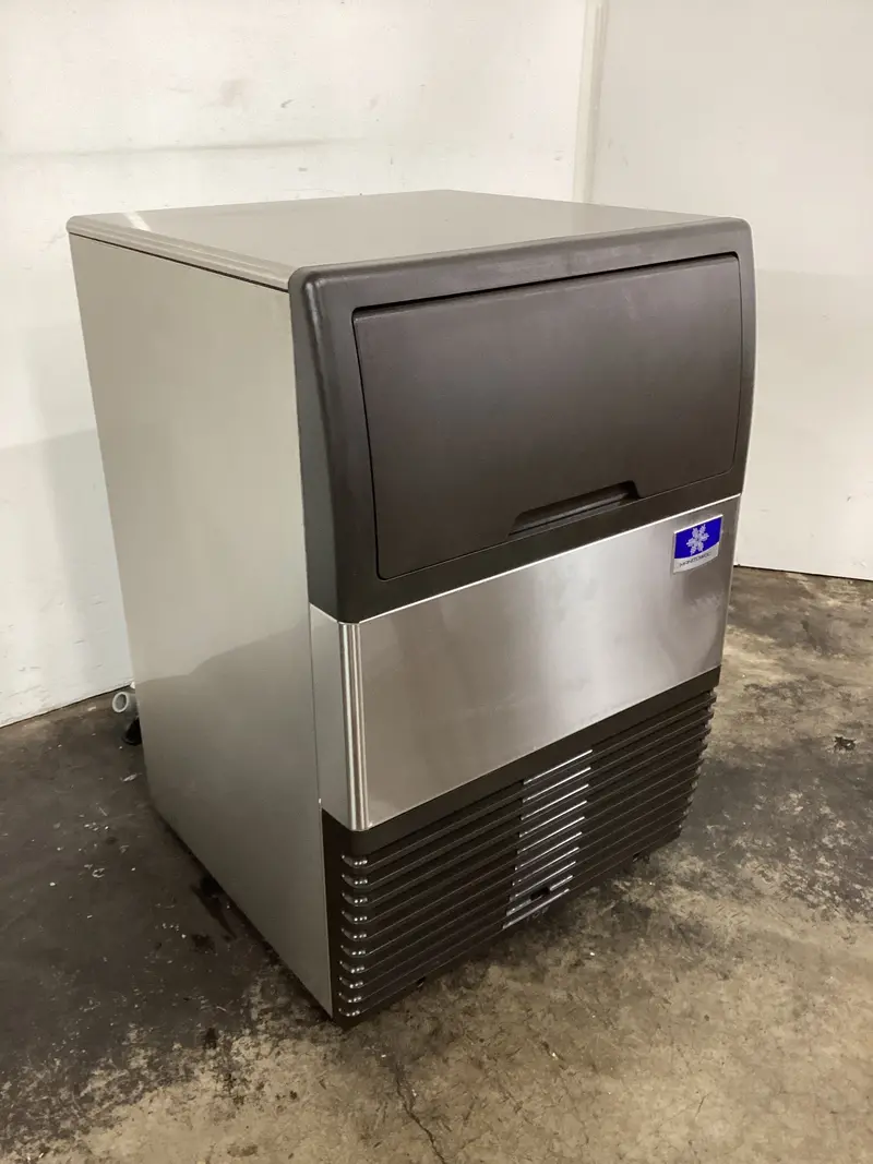 Manitowoc Ugf0050A-25 Modular Ice Machine With Air-Cooled Condenser - Model 862551 1