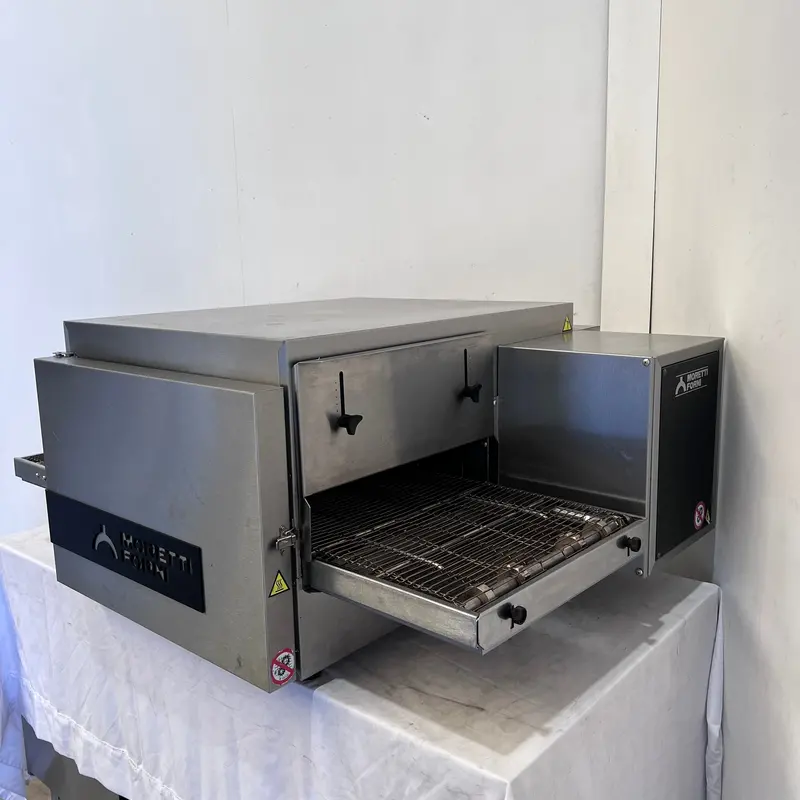 Moretti T64G Conveyor Pizza Oven – Precision-Temperature Commercial Baking System 1