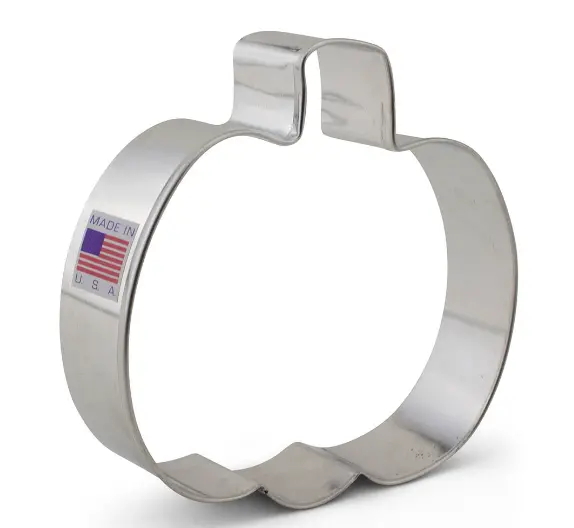 Pumpkin-Shaped Cookie Cutter – Holiday Baking Tool 1