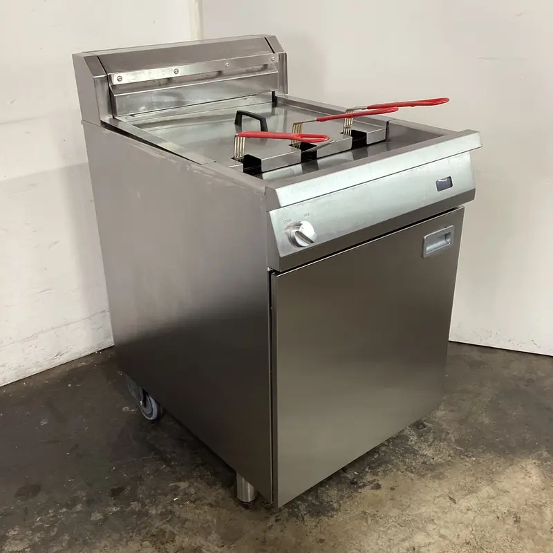 Roband Af813 Commercial Deep Fryer – Energy-Efficient Oil Filtration System Included 1
