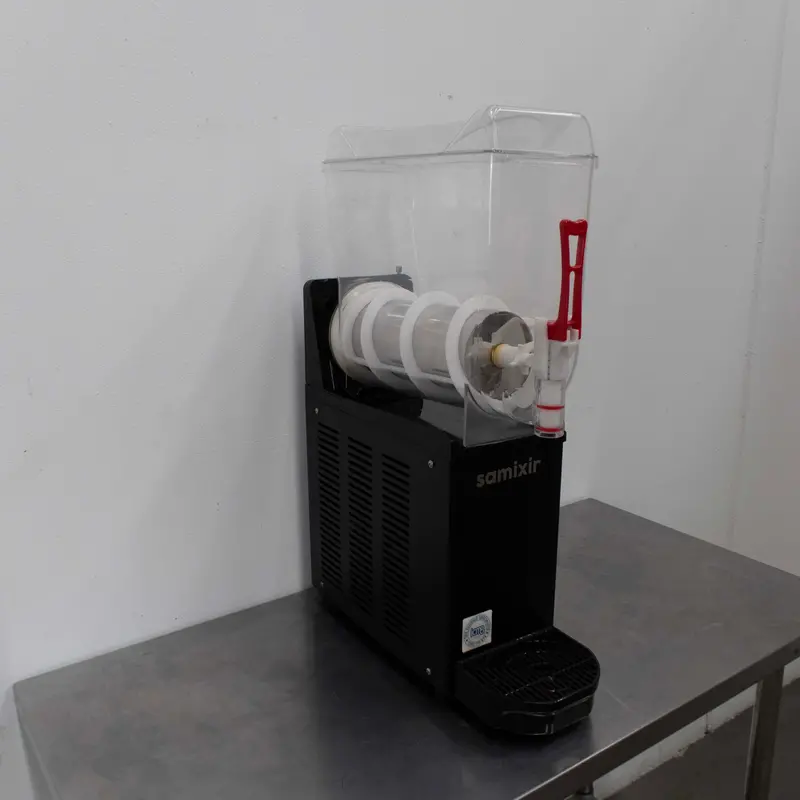 Samixir Eq-01 Slushie Machine – Dual-Flavor Frozen Drink Dispenser 1