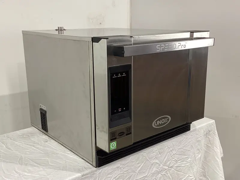 Unox Xesr-03Hs-Eddn Rapid-Heat Speed Oven For Quick Service Operations 1