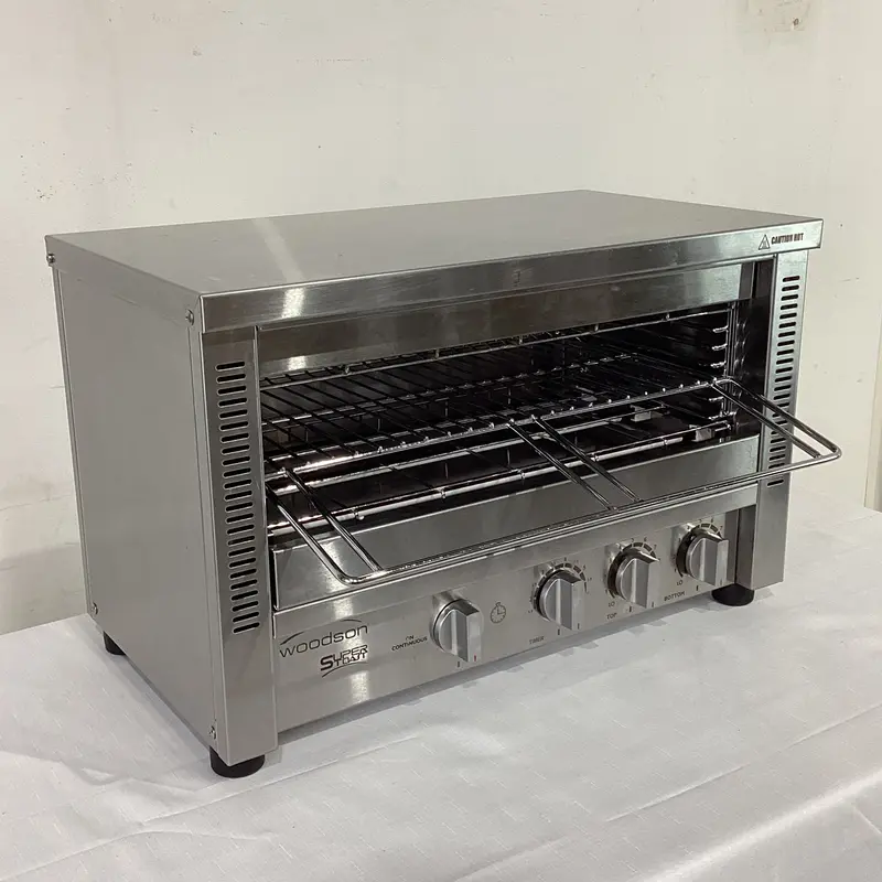 Woodson W.Gtq18S.15 Commercial Toaster – 15-Slice Capacity, Adjustable Browning & Crumb Tray (Model 826471) 1